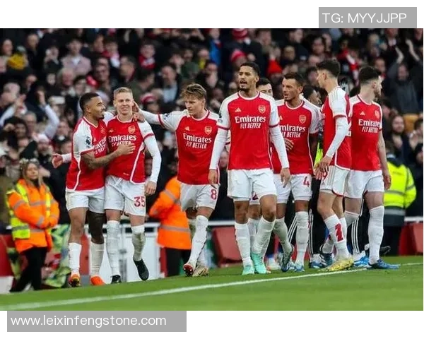 友谊赛阿森纳与拜仁战平0比0帽子戏法瞬间引发全场热议