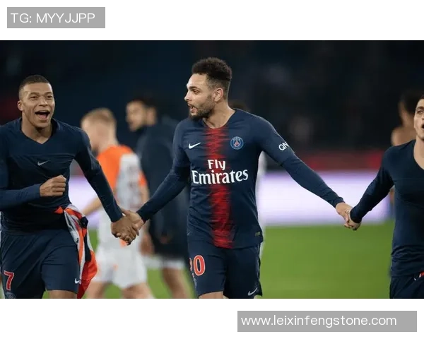 欧冠历史冷门巴萨逆转巴黎圣日耳曼4-0全场沸腾瞬间回顾