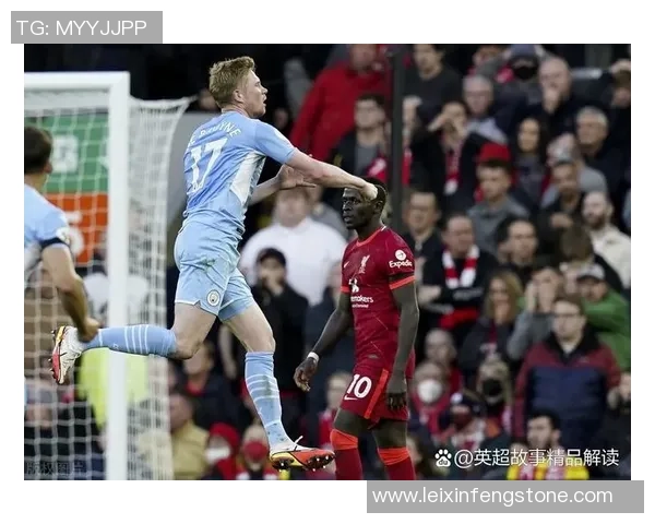 意甲经典对决那不勒斯点球绝杀曼联引发全场狂欢 意甲经典对决那不勒斯点球绝杀曼联引发全场狂欢