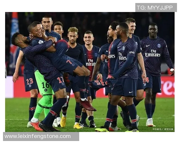 国王杯惊天冷门巴黎圣日耳曼与波尔图战成平局引发全场震惊