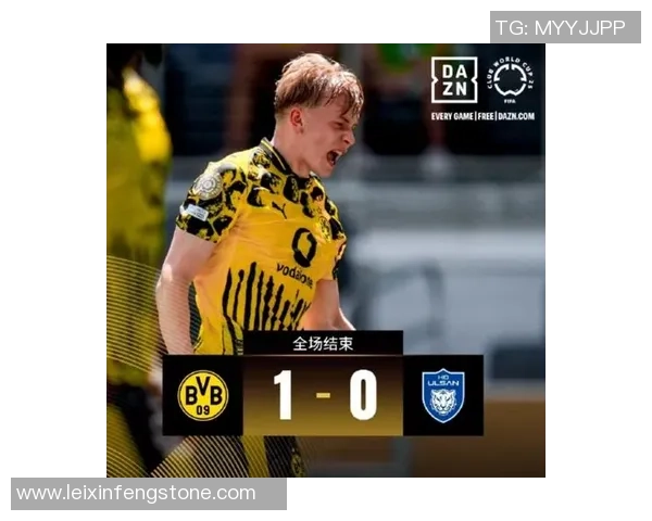 国王杯激战：多特蒙德与巴黎圣日耳曼战平争议判罚引发全场热议