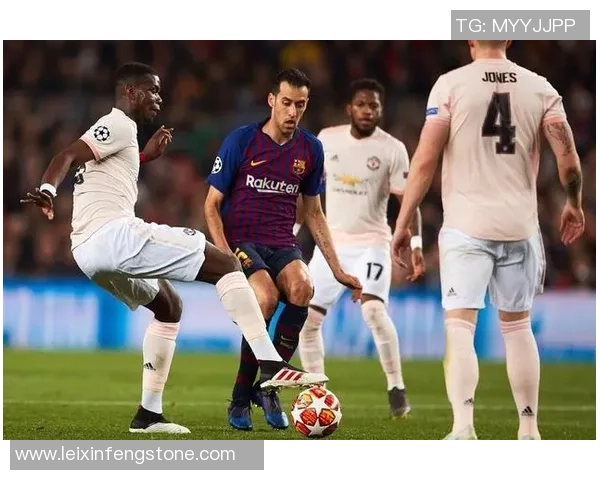 欧冠大战：巴萨狂胜曼联五球横扫全场引发热烈讨论