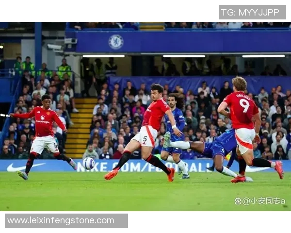 欧冠激战尤文图斯与曼城鏖战成平局数据分析揭示比赛精彩瞬间