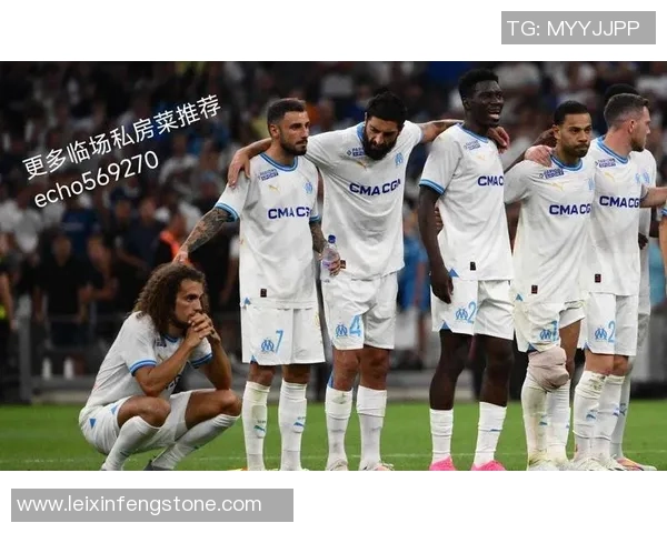 西甲激战：马竞与巴黎圣日耳曼平局点球大战引发全场狂欢